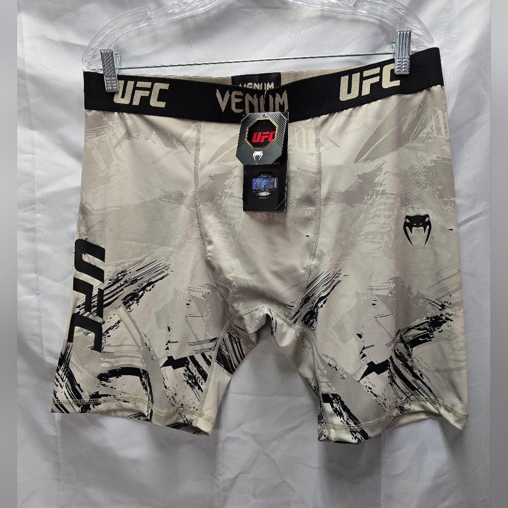 Men's Boxer Briefs - Cream and Black